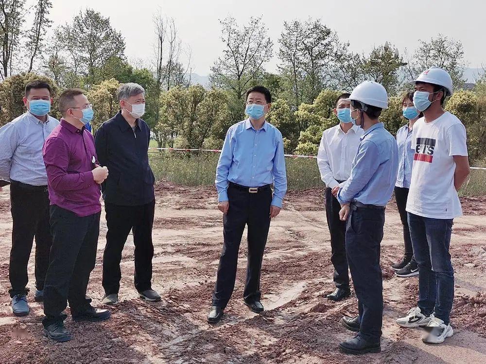 段成刚调研鱼复工业开发区紫光华智项目建设情况_两江