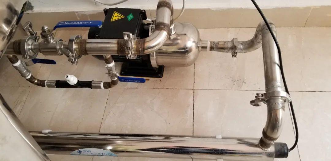 美国陶氏反渗透膜过滤→纯水 →牙椅用水,消毒供应室用水 纯水管路