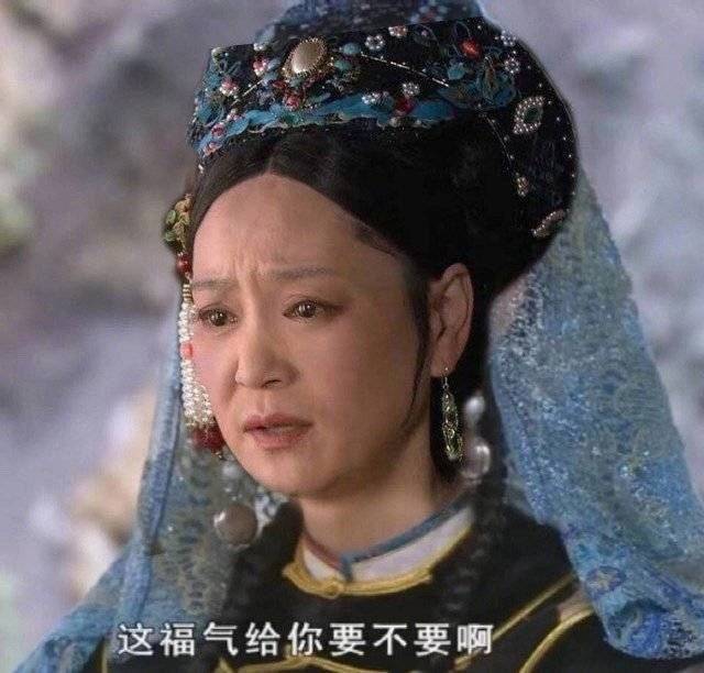 商品货不对版疑欺诈,卖盗版女装被点名骂,带货双