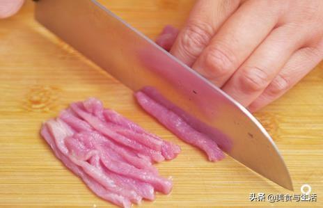 肉怎么切成细长的丝 949f8447af124489a1264f9bdc38d263.jpeg