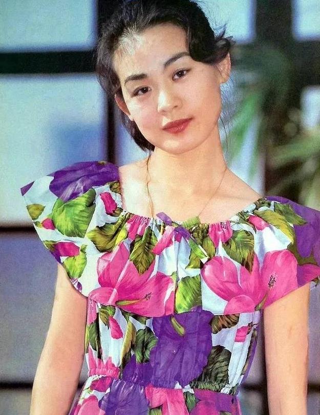 原创2019年末,《牧马人》再次爆火,女主角丛珊这40年去了哪里?