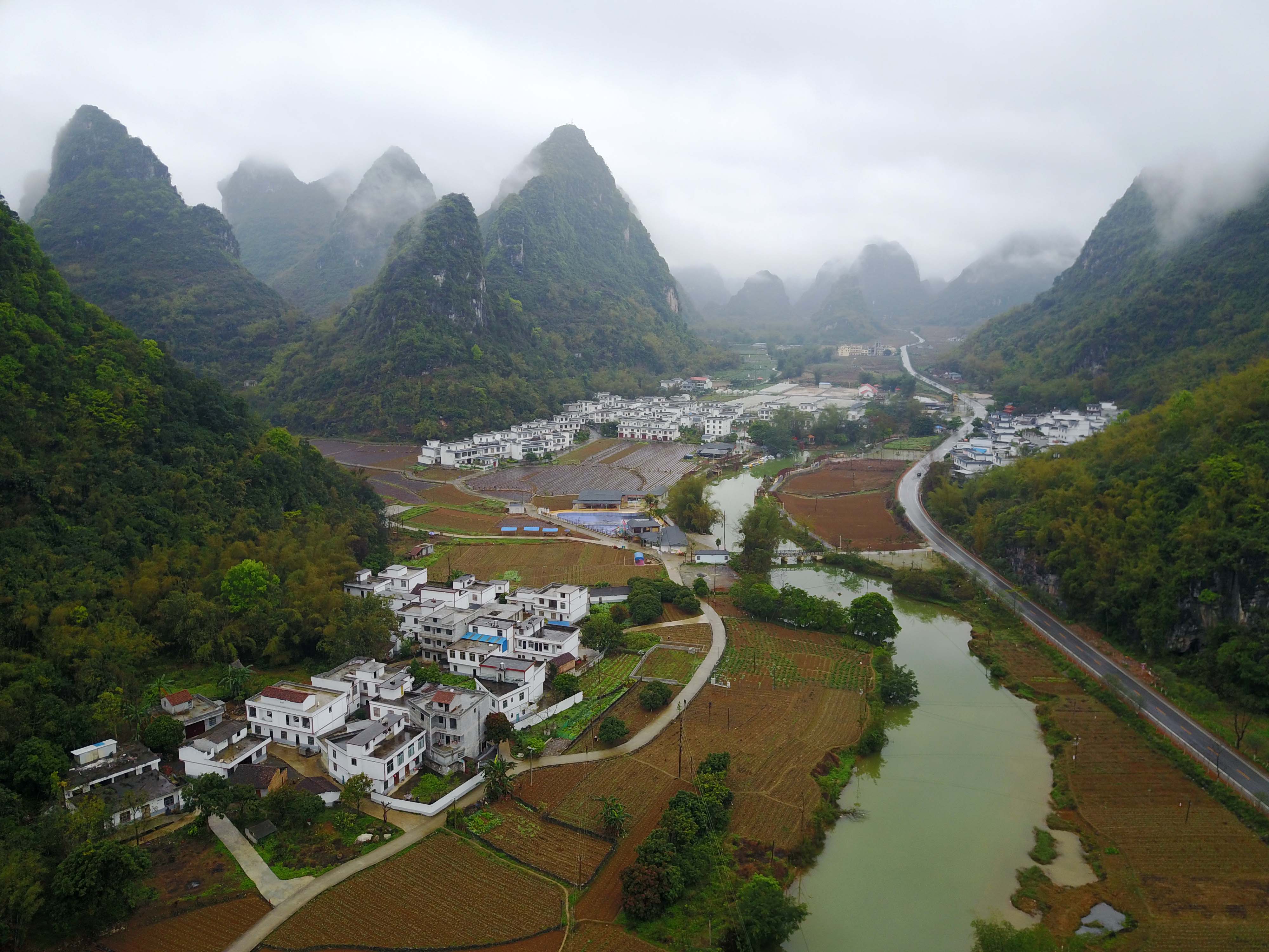 广西马山县古零镇多少人口_马山县古零镇风水宝地