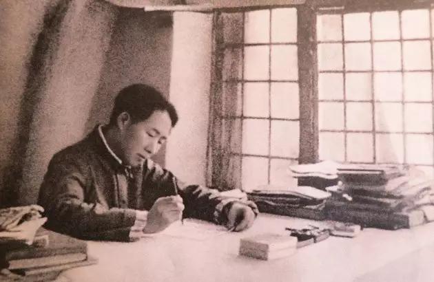 咱们领袖毛泽东简谱