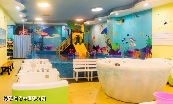 宝宝：春天好处更多宝宝游泳不用等到夏天