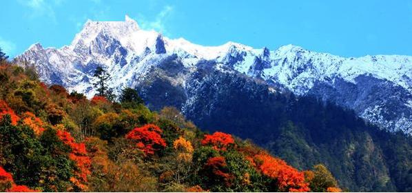 眉山洪雅瓦屋山