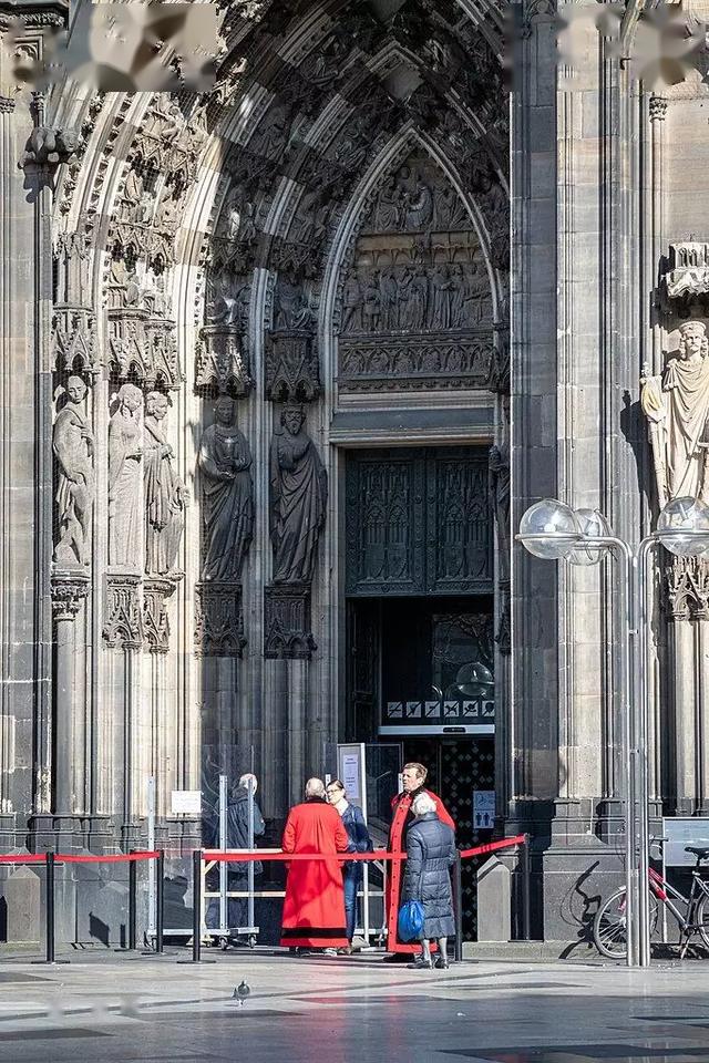 死亡率全球最低，德国没有捷径只有死磕