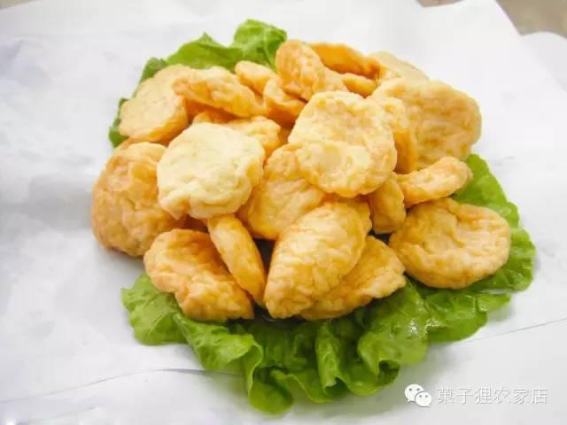 浓汤会菌浸鱼腐 生菜胆扒鱼腐 炸鱼腐配炼奶 责任编辑