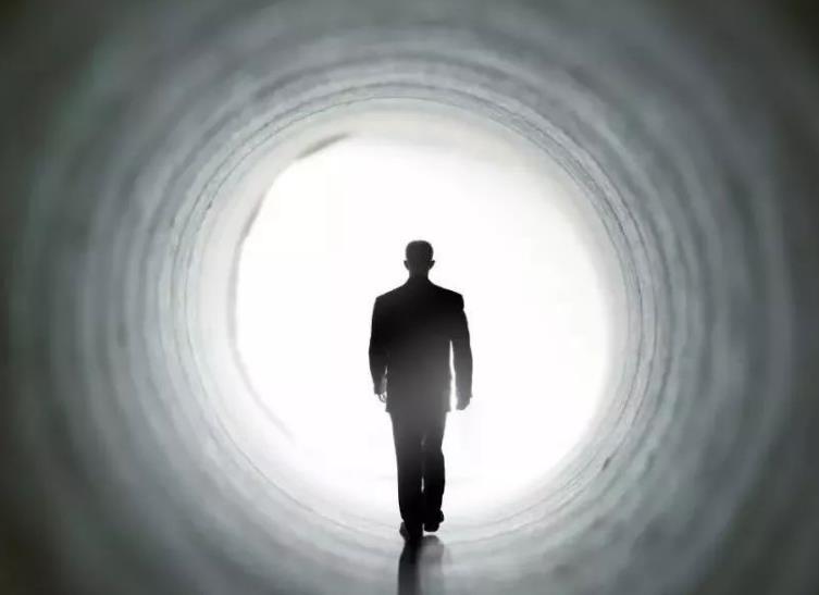 怎么才能做梦不梦到一个人 ba61e8eae2cb4b11a696a4695cc4c52c.jpeg