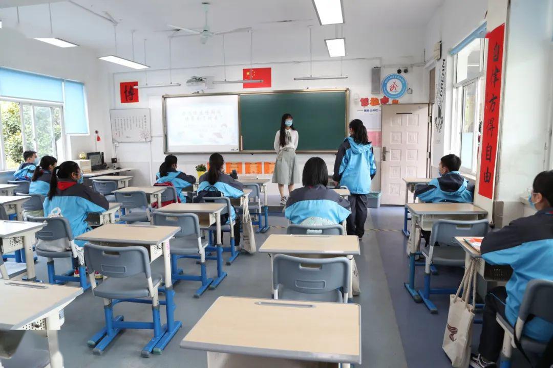 浙江这个学校的开学演练竟上了央视直播!