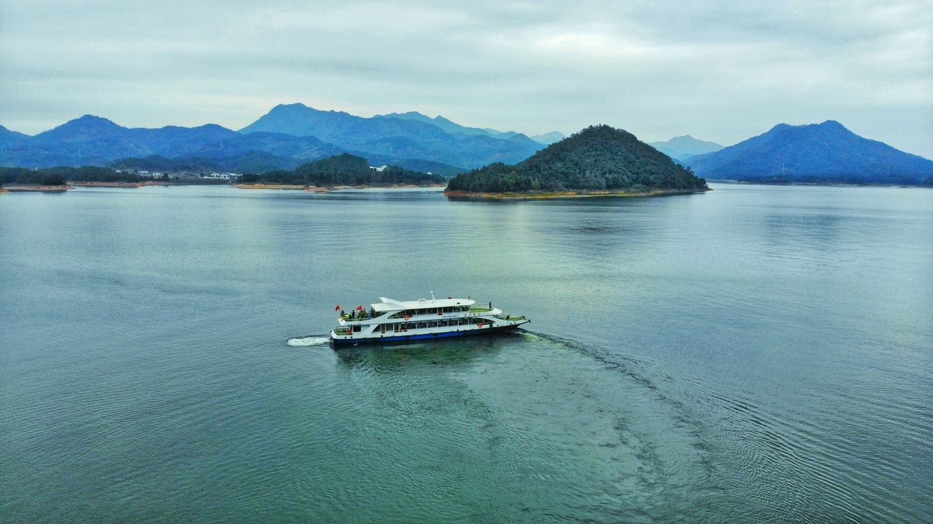 春暖花开,在江南寻春,千岛湖龙川湾2日漫游