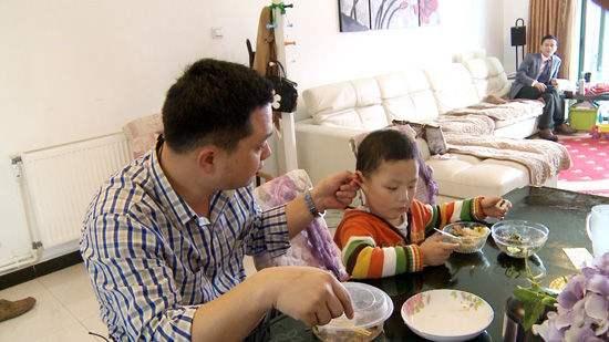 「妈妈」宝宝换衣有“2暖1凉”口诀，妈妈牢记，孩子少生病清明前后
