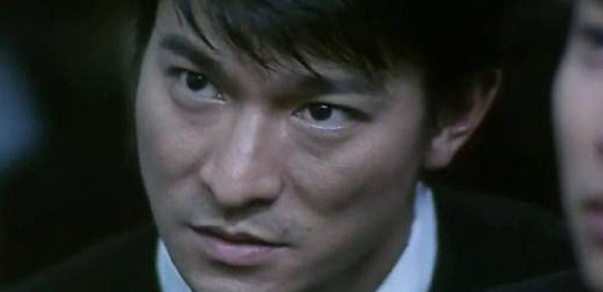 原创洪金宝摔啤酒瓶,任达华单手点烟,论老大气质,就服刘德华的眼神