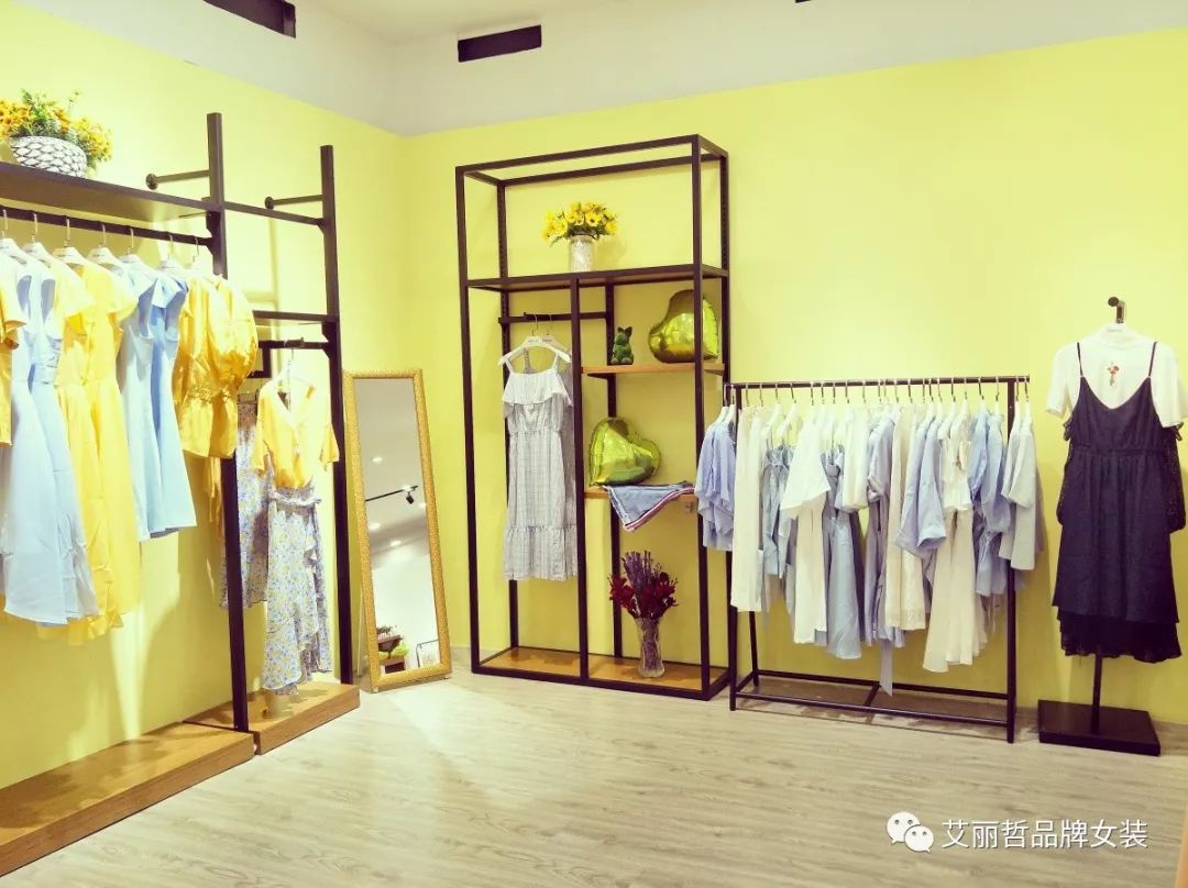 有没有什么推荐的女装店 18e7a53377a542b18cfe7203602922a9.jpeg