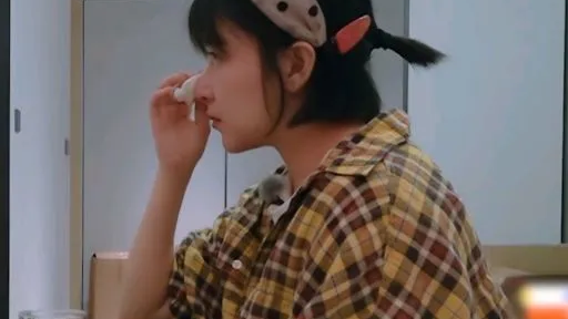 大家怎么看长得好看且没谈过恋爱的人 493c212f7da844d18db48515088ecace.png