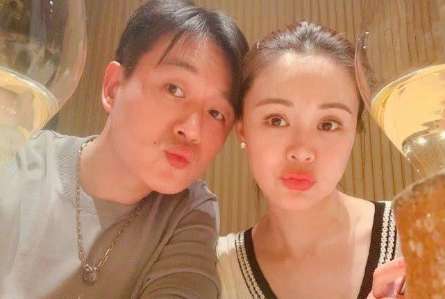 怎样才算是有夫妻相 4ff51c328f2540f79026ea8ae32730ae.jpeg