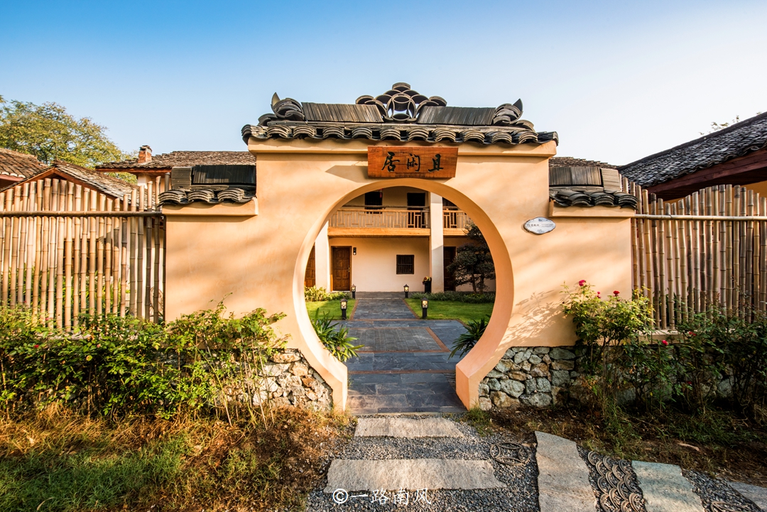 原创江西最适合旅游隐居的村落，房子古朴典雅，有如走进桃源人家