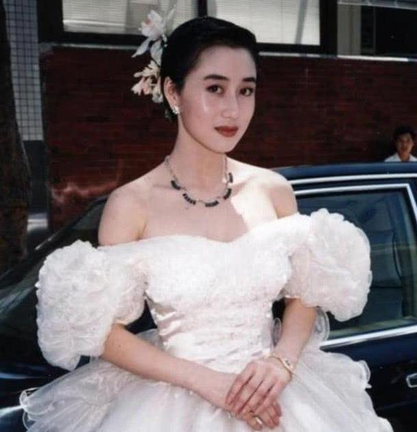 惊艳的女人利智 91d371d813134c75a55dfbc4636c8885.jpeg