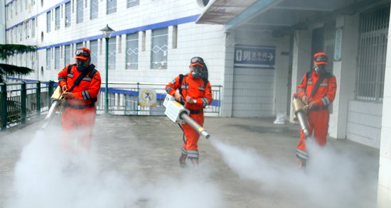 西充：喷雾“消杀”备战开学