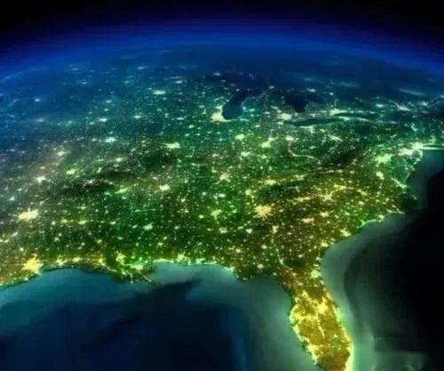 数据显示:地球夜晚的亮度在以每年2%的速度递增,现在全世界已有80%