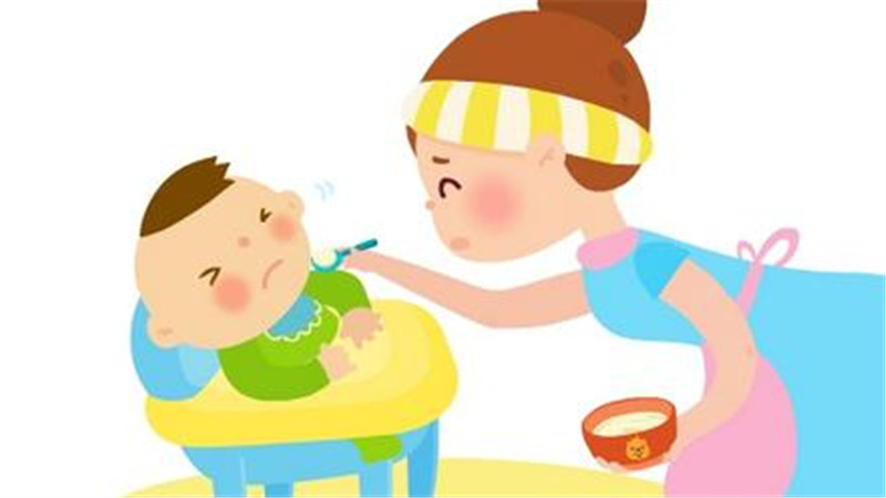 一岁以后的宝宝添加辅食时需要注意哪些？