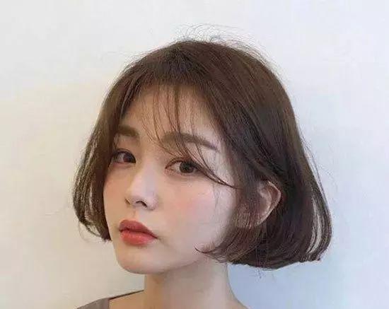 2019年女生短发持续火,想剪短发的拿图给发型师看哦