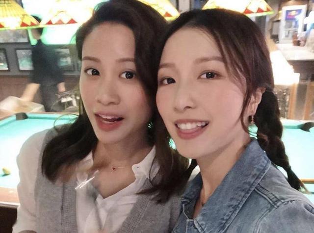 反而十分甜蜜,也希望她和李泽楷能够早日"修成正果",毕竟青春不等人