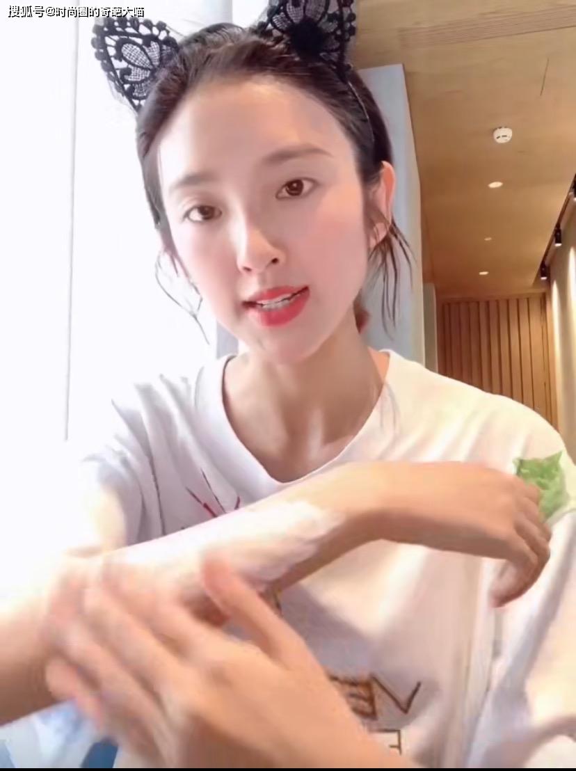 原创孕期照样美美的!章子怡唐艺昕怀孕也精致,打破不能化妆的说法 原创孕期照样美美的!章子怡唐艺昕怀孕也精致,打破不能化妆的说法