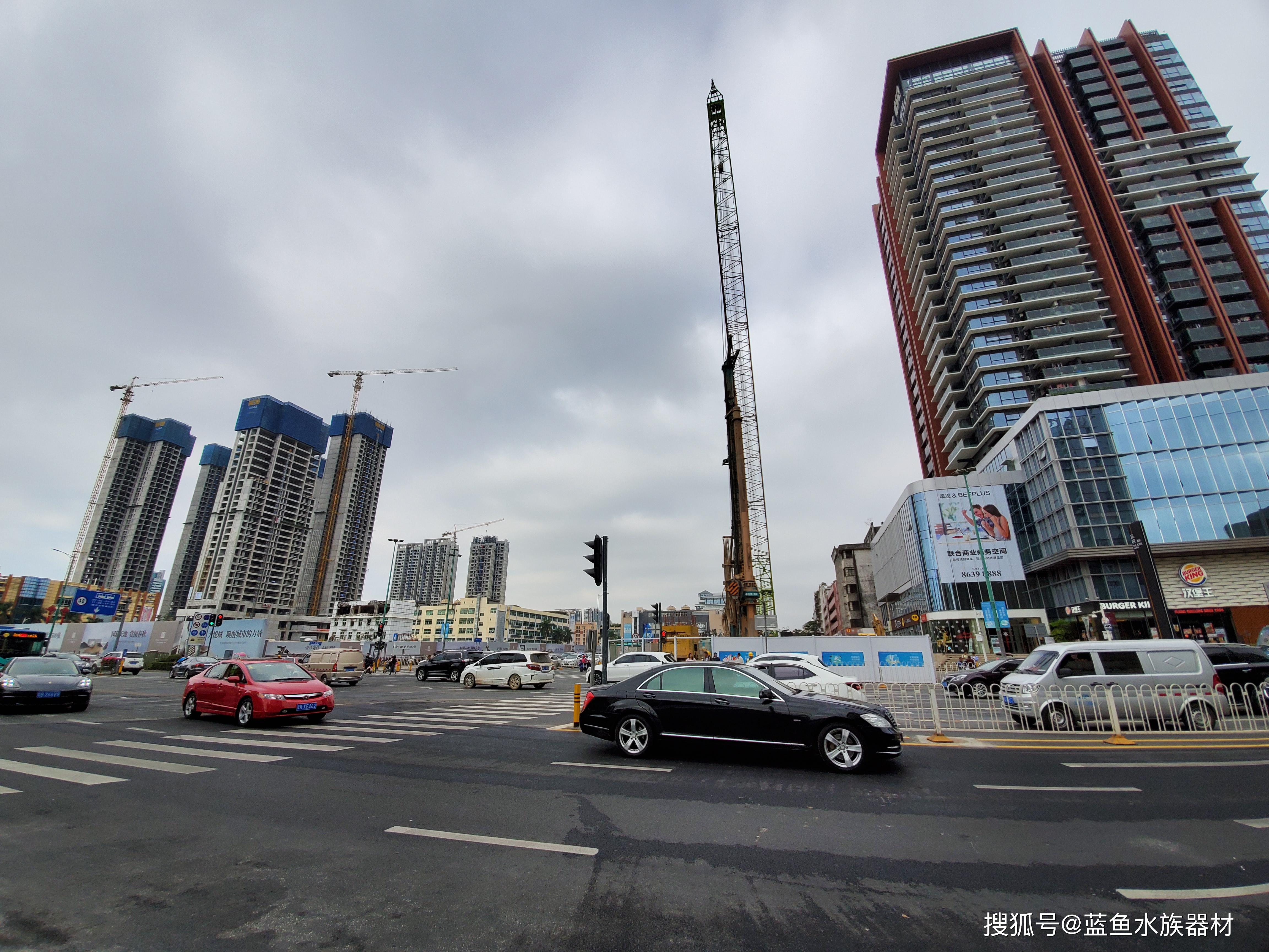 深圳地铁12号线灵芝地铁站城市的记忆