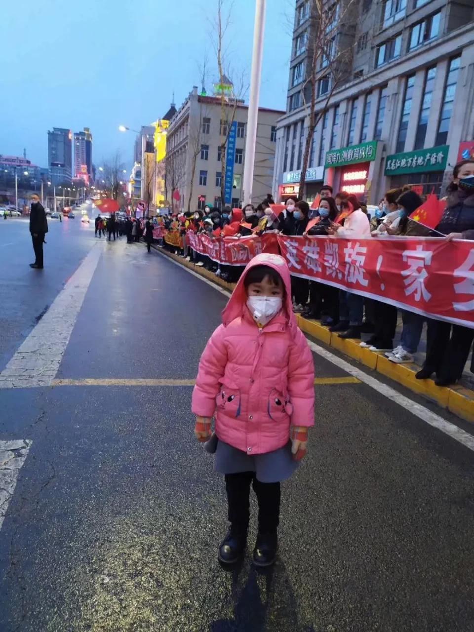 占了人民日报一个整版的黑龙江小女孩,她是谁?