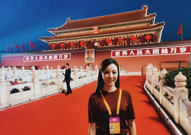李思思被网友嘲讽嫁60岁老头，尼格买提火速上线