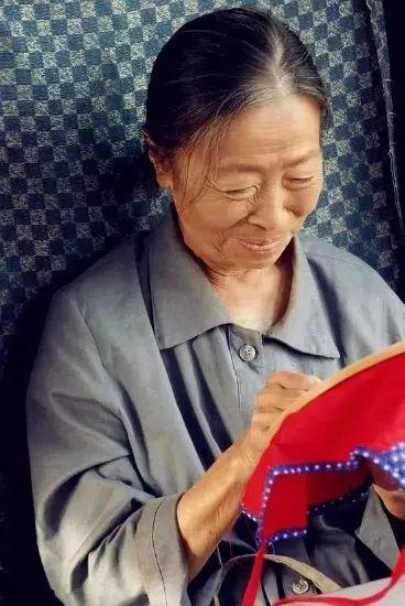 #儿子#生病后被儿子赶出家门74岁张少华不敢老：拼命拍戏为儿子还房贷