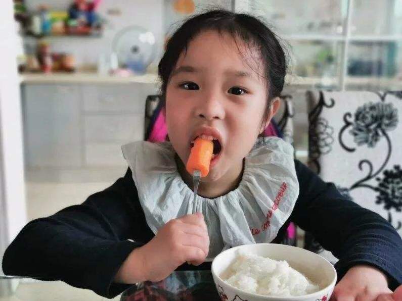 「孩子」别让孩子碰3物，医生坦言：咳嗽易生病，还会降免疫马上4月