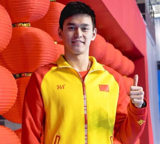 「孙杨」，孙杨团队发声后第1天，舆论开始反转，媒体人：SUN是伟大运动员！