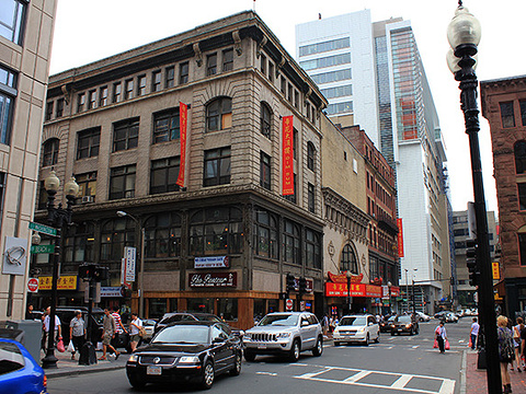 新冠疫情让我见识了美国人的傲慢与自大｜全球