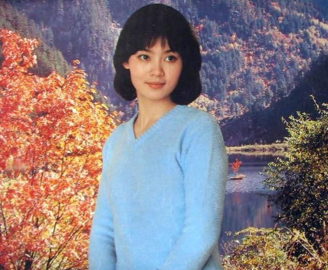 与刘晓庆齐名，为了演戏甘愿待在抢救室，爆红