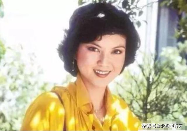 8岁出道,24岁嫁入豪门,丈夫出轨林祖贤,离婚后成女强人