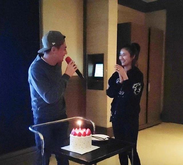 林心如与徐若瑄同框玩脸部特效，大美女突然变