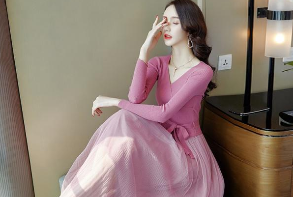惊艳的真丝旗袍 c42c950203ac4580acfdbd1382e9cb1f.png