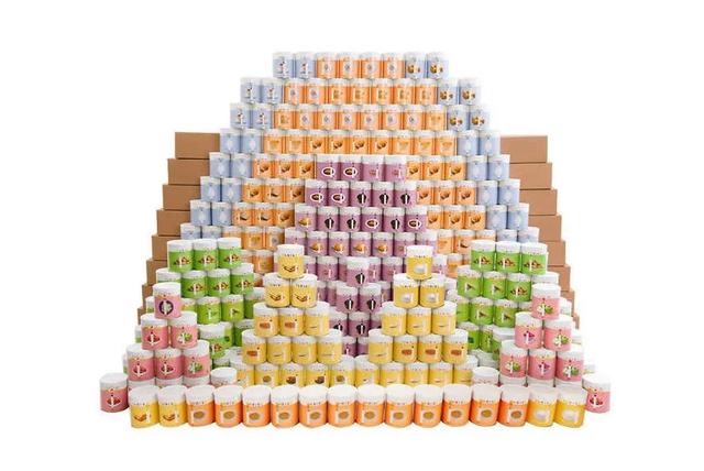 别人刚开始囤枪，一些美国人连末日堡垒都建好