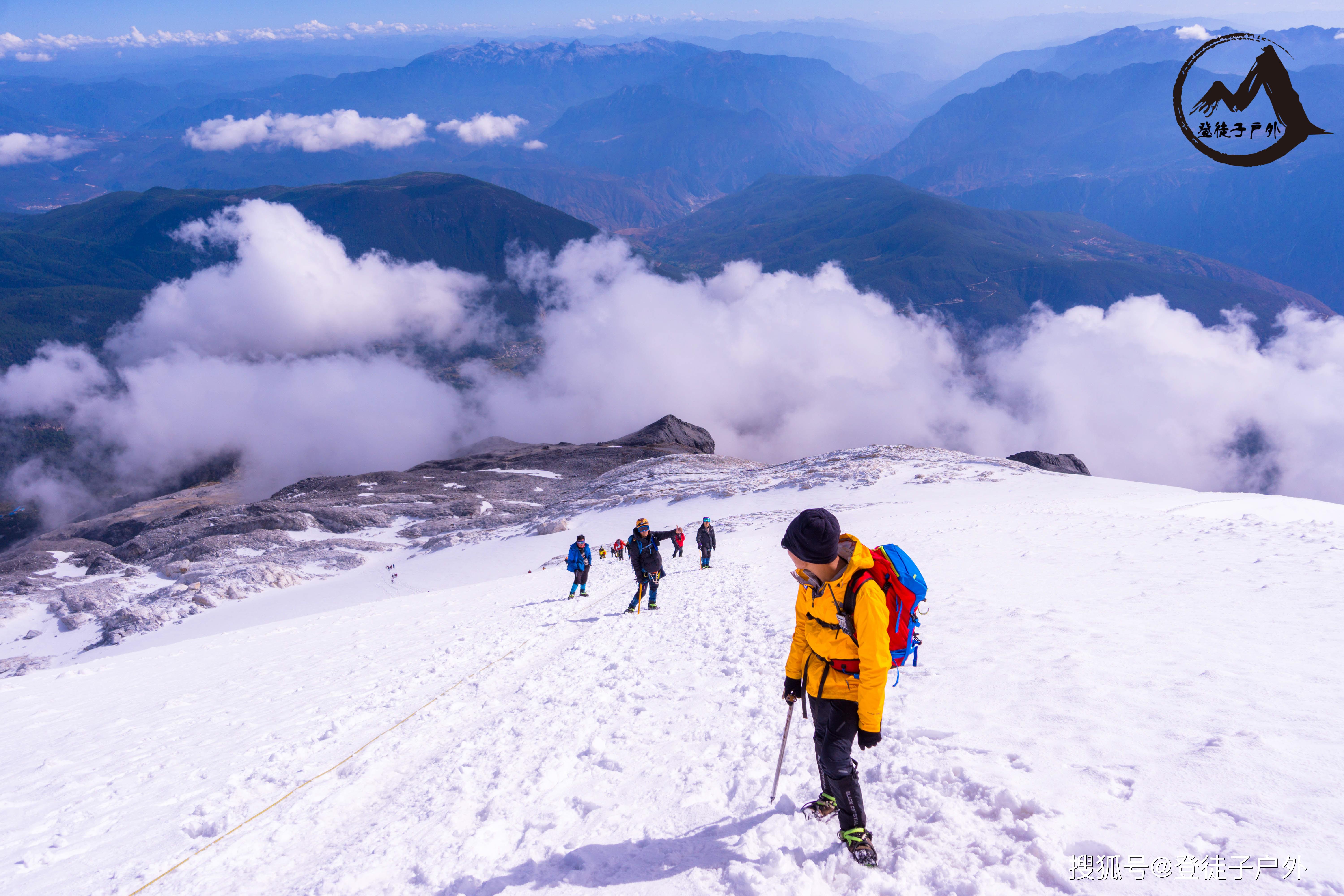 【登山 | 哈巴雪山】一比一高山协作,挑战人生第一座雪山!