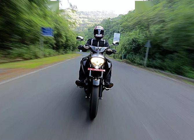 1万左右的摩托车铃木 0e8d44a858d34d869630b614bce6f70a.jpeg