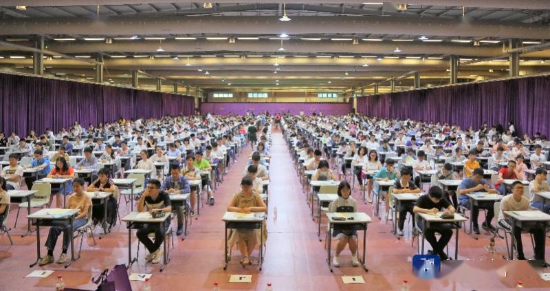 「人文科学」仅设3个招生试验班香港中文大学（深圳）今年启动本科大类招生