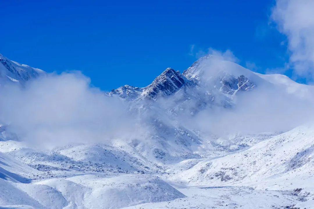 人间仙境巴尔斯雪山