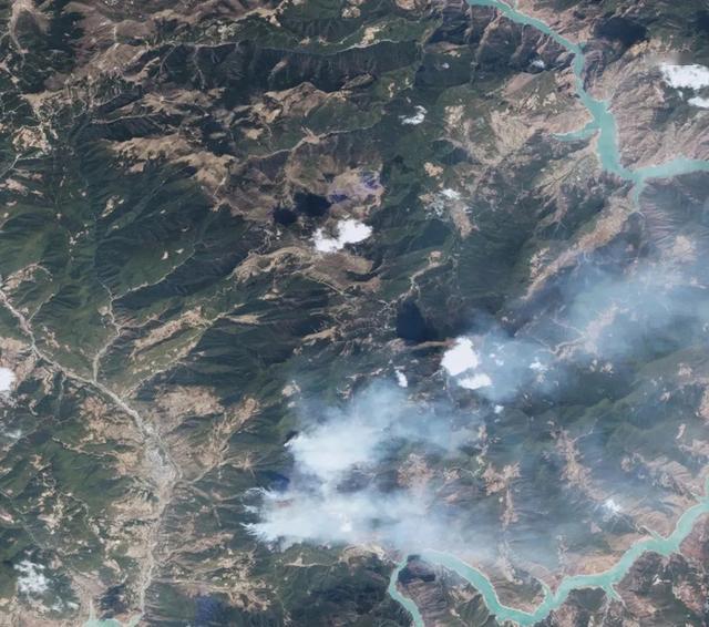 三月三十号四川火灾 5dad82a135a84d2cbfe57adc572ba877.jpeg