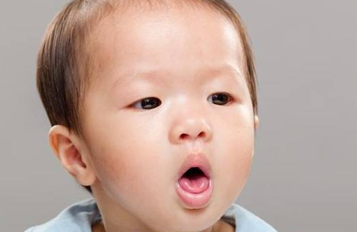 [孩子]容易伤脾胃、积食，还影响长个！奶奶带孩子：春天有4不吃