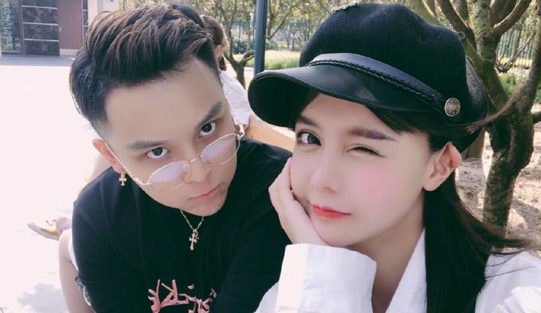 李佳琦住1.3亿豪宅,薇娅20分钟卖814套房,&quot;死