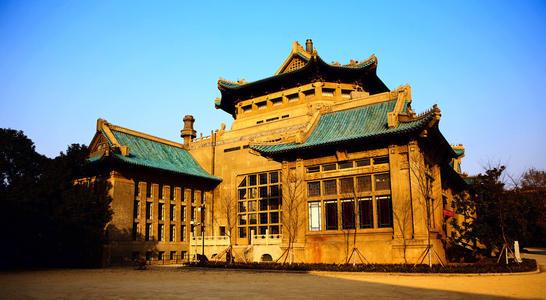【学科】南京大学排名第二，北京大学第四，第一名是谁？文科专业