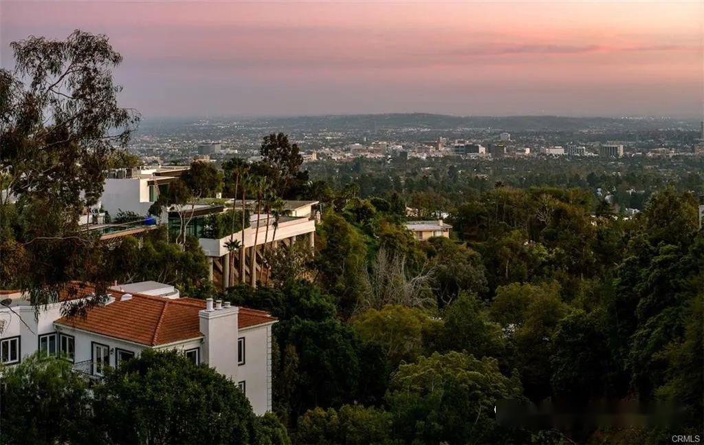 【比弗利山庄(beverly hills) 简介】
