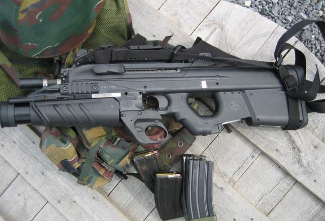 比利时fn f2000突击步枪!