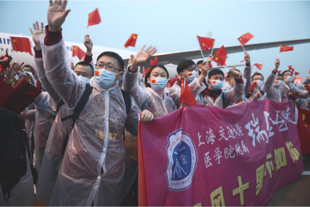 "我们不是生而英勇,我们只是选择无畏;我们除了胜利,别无选择,没有
